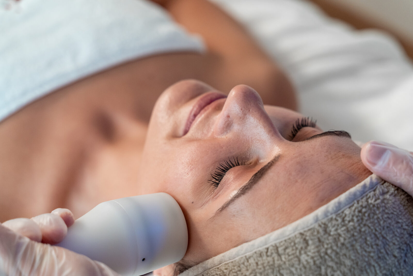 BTL Cryo 21 treatment being applied