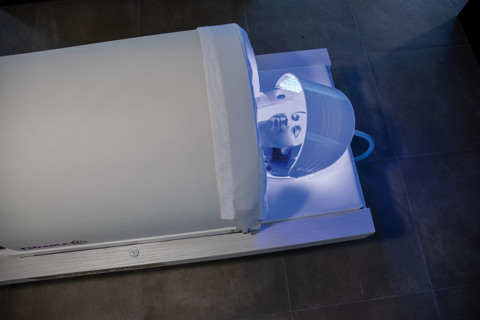 BTL Infrared Sauna pod in use